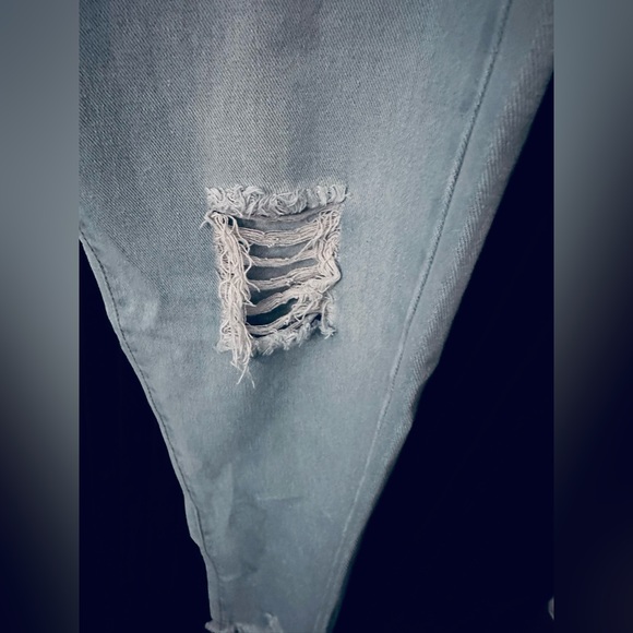 New Boyfriend Jeans - Picture 3 of 4